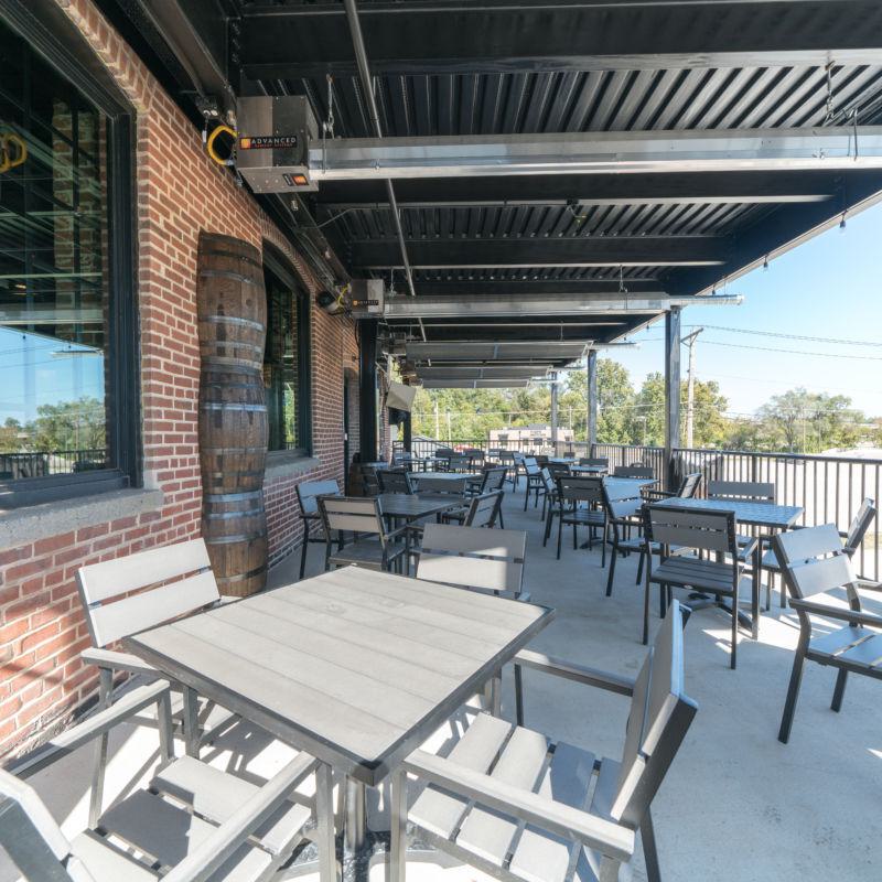 Jefferson City restaurants patio for outdoor dining