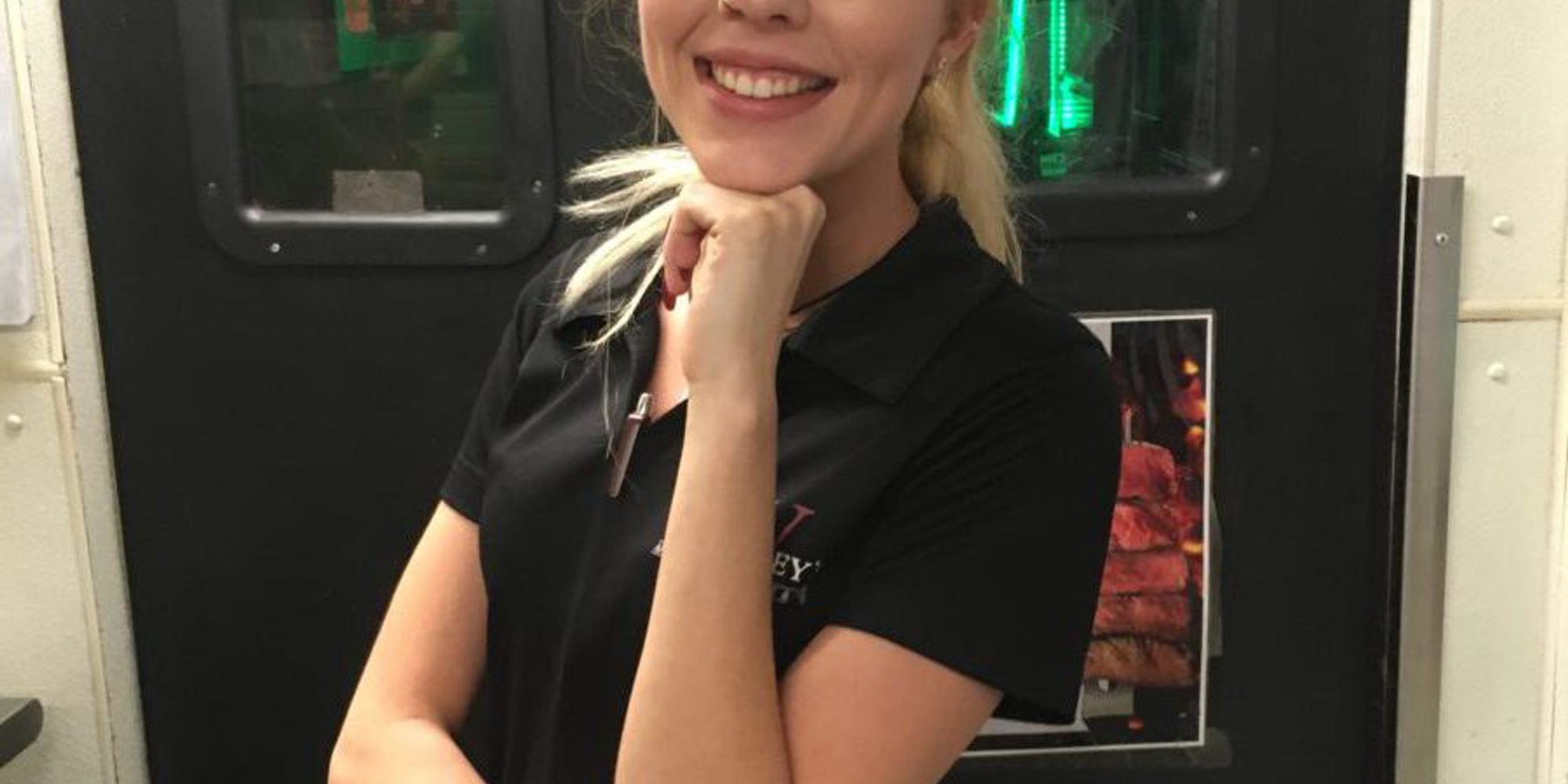 Rock Star Photo Taylor Alton e1486051306988